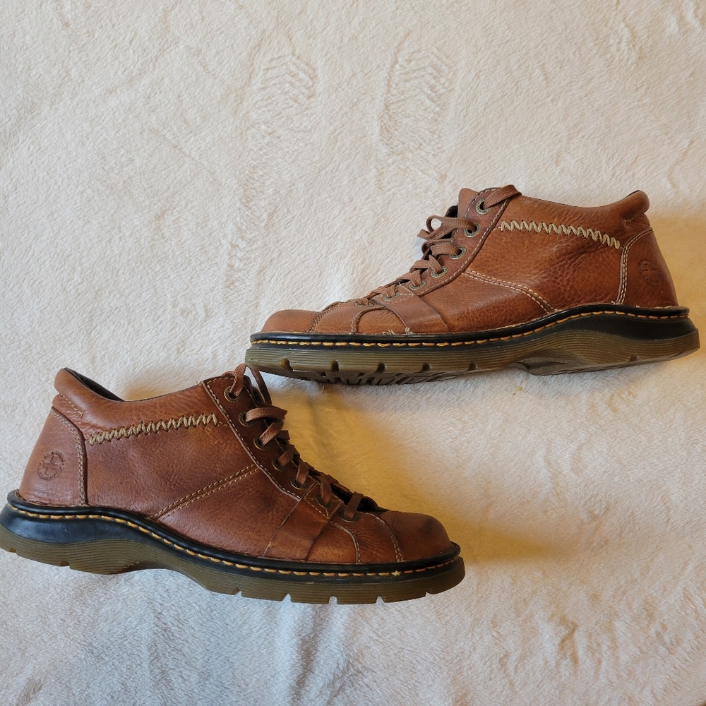 Doc. Dr. Martens Men's 9 US 12083 Y2K Vintage Leather Boots Sneakers CHUKKA Brn